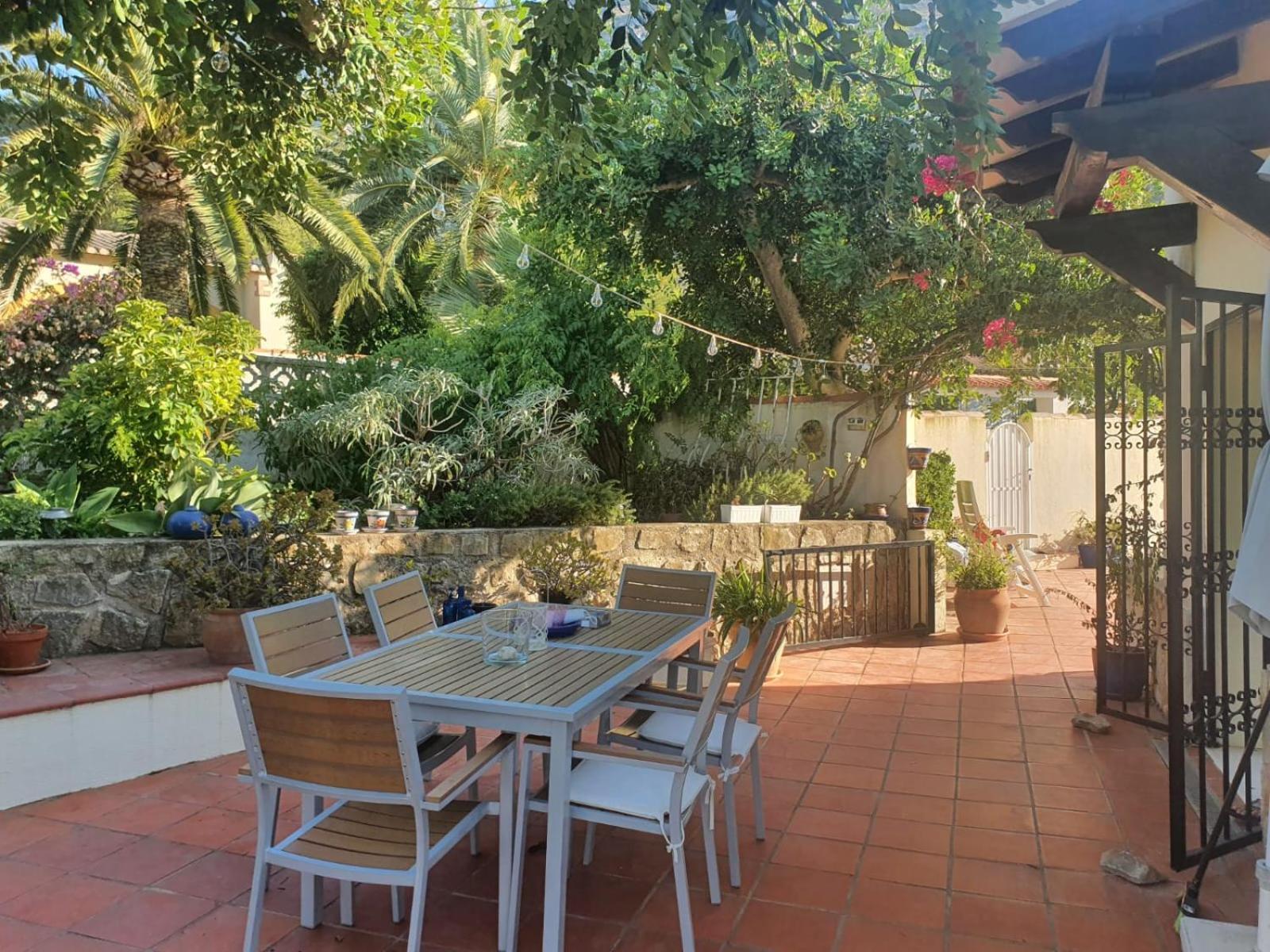 Willa Agradable Casa Con Piscina Privada Y Jardin Denia Zewnętrze zdjęcie